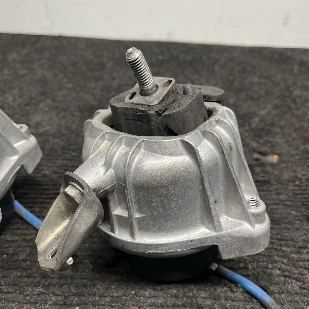 ☑️ 2009-2011 BMW 335d M57 Diesel Engine Motor Mount Left Right Pair OEM
