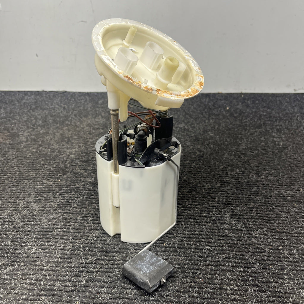 ☑️ 06-13 BMW E82 E88 E90 E91 E92 E93 128I 135I 328I 335I Fuel Pump Sending OEM