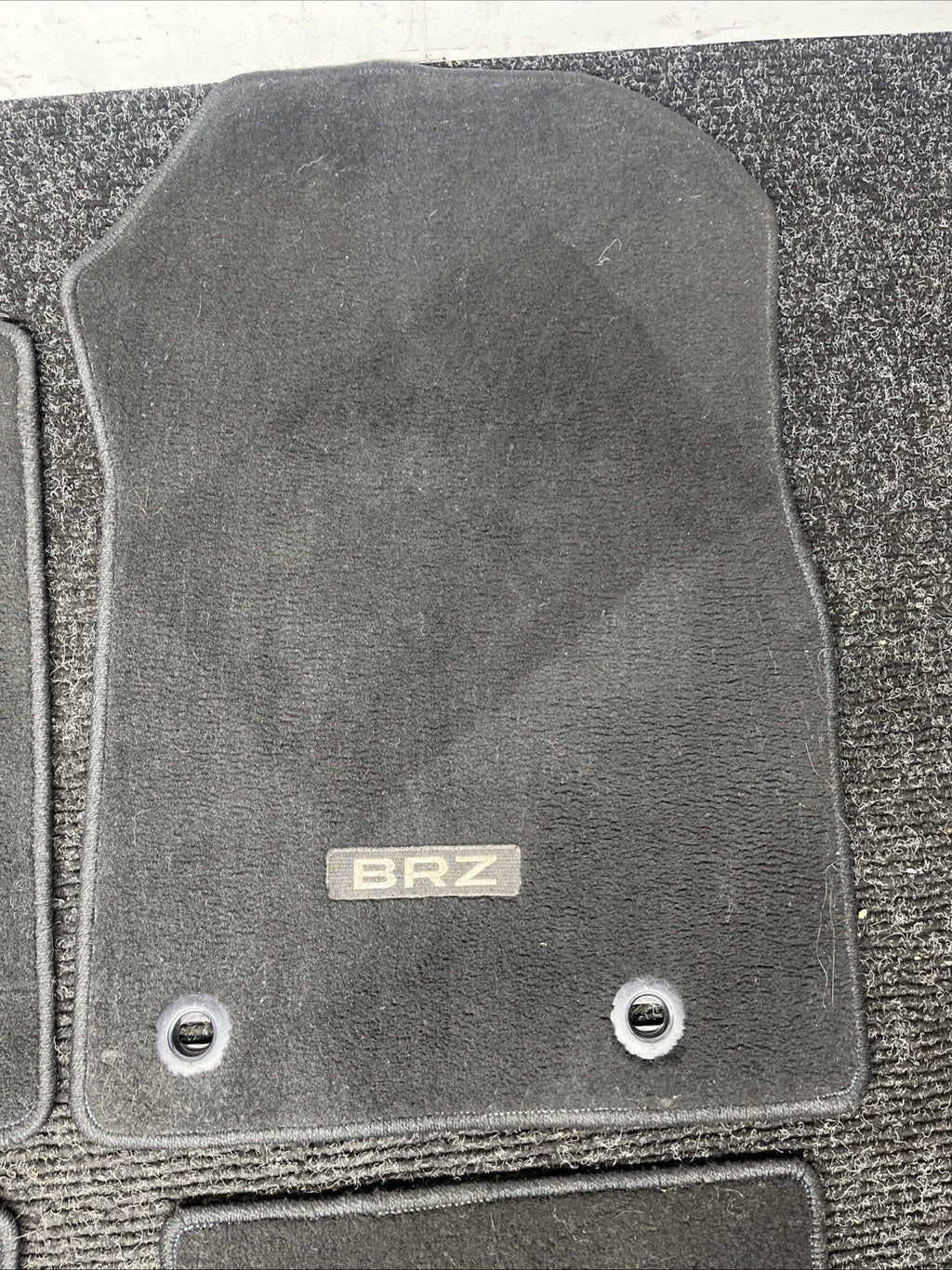 ☑️ Subaru BRZ Front And Rear Complete Carpet Floor Mat Set OEM