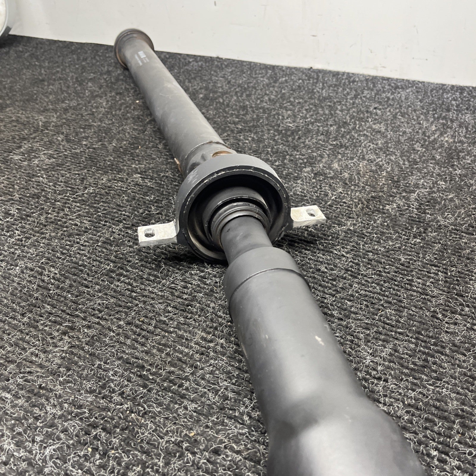 ☑️ 7-13 OEM BMW E90 E92 E93 Rear Driveshaft AT Transmission 757467901