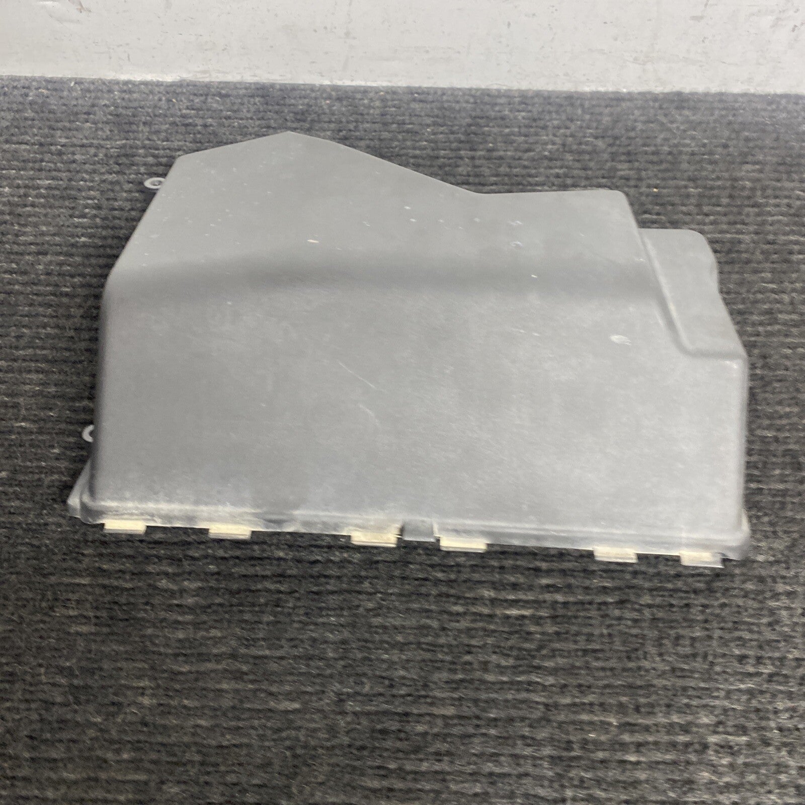 ☑️ 2001-2006 BMW E46 325 330 M3 Fuse Box Under Hood Electronics Cover Lid OEM