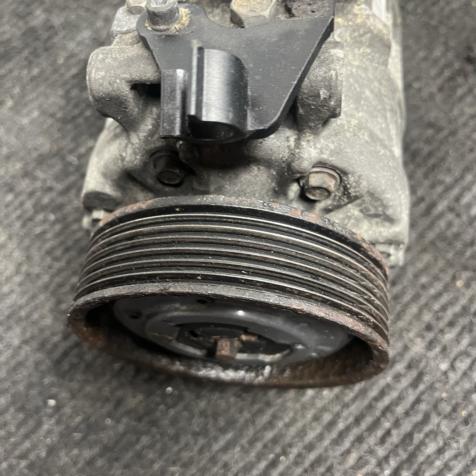 ☑️ BMW E92 135i 335i N54 N55 ENGINE A/C AC COMPRESSOR AIR CONDITIONING UNIT OEM