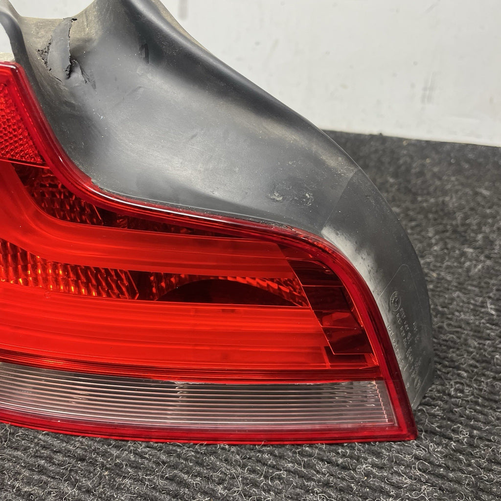 ☑️ 2011-2013 BMW 1-Series E82 E88 135i LCI Left Driver Side LED Tail Light OEM