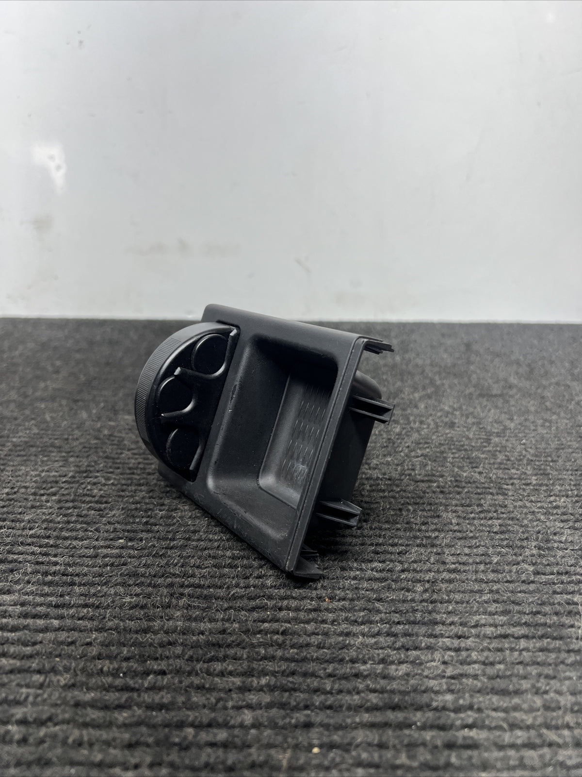 ☑️ BMW E46 NEW GENUINE CENTER CONSOLE STORAGE TRAY BLACK COIN BOX 8248505 99-05