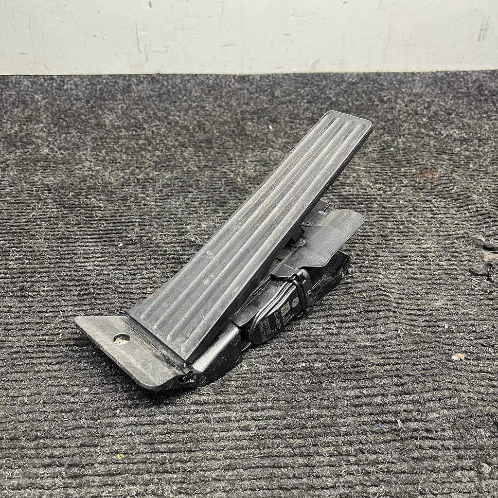 ☑️ 14-16 BMW F22 2 Series M235i Manual Gas Throttle Accelerator Pedal Module OEM