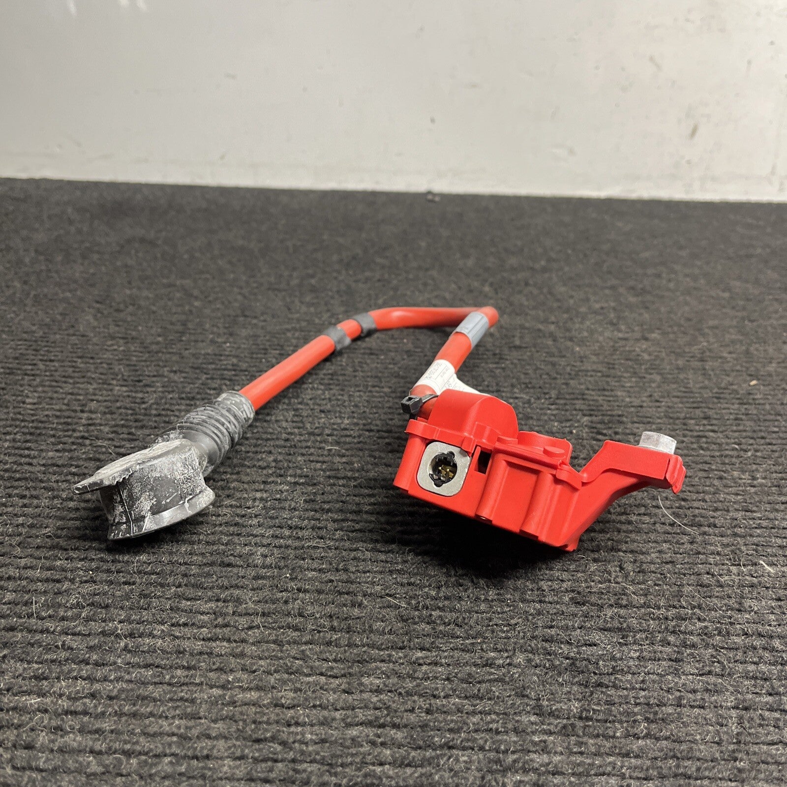 ☑️ BMW F06 F10 F12 5/6 Positive Battery Terminal Lead Cable Wire (Plus Pole) OEM