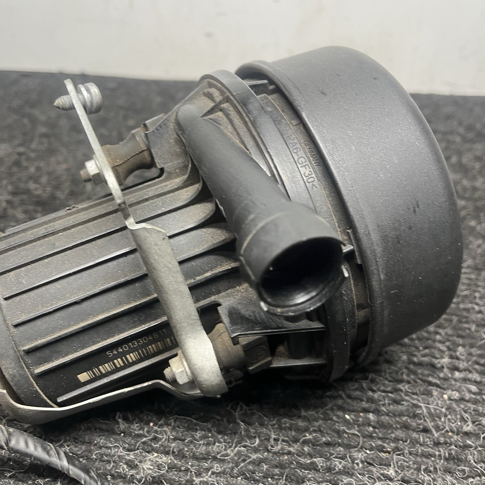 ☑️ 2003 2004 2005 BMW Z4 E85 Air Injection SMOG Pump Assembly 1318 OEM