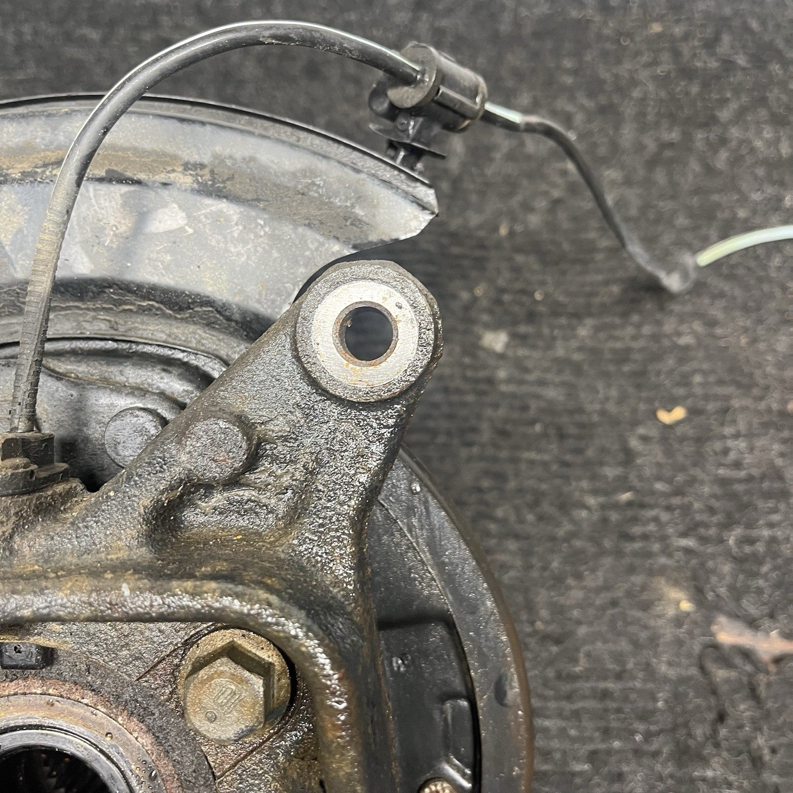 ☑️ 2015-2021 SUBARU WRX AWD REAR RIGHT SIDE SPINDLE KNUCKLE & WHEEL HUB OEM