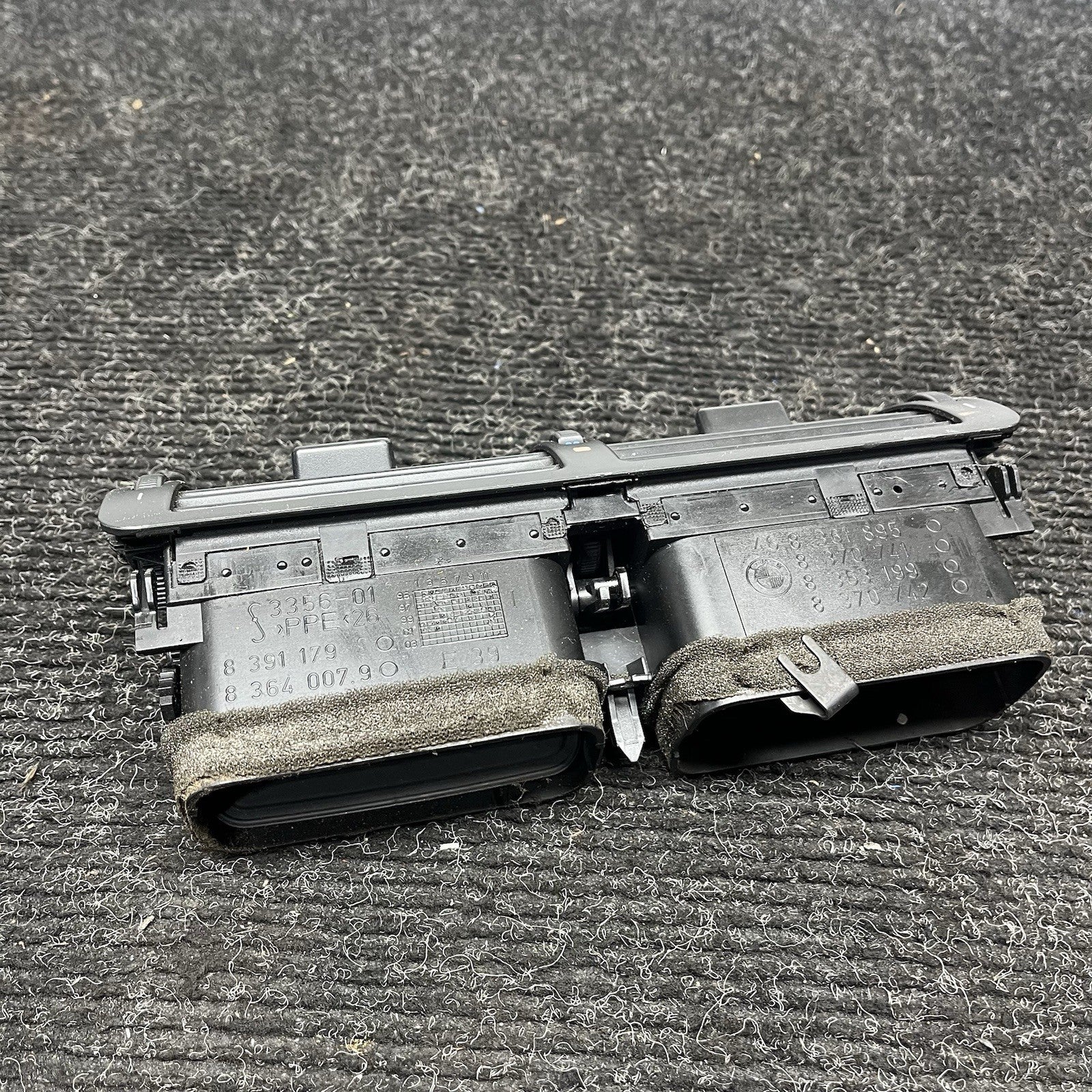 ☑️ 1999-2006 BMW E46 Center Dash Vent Assembly OEM 325 330i 325ci 330ci M3 OEM