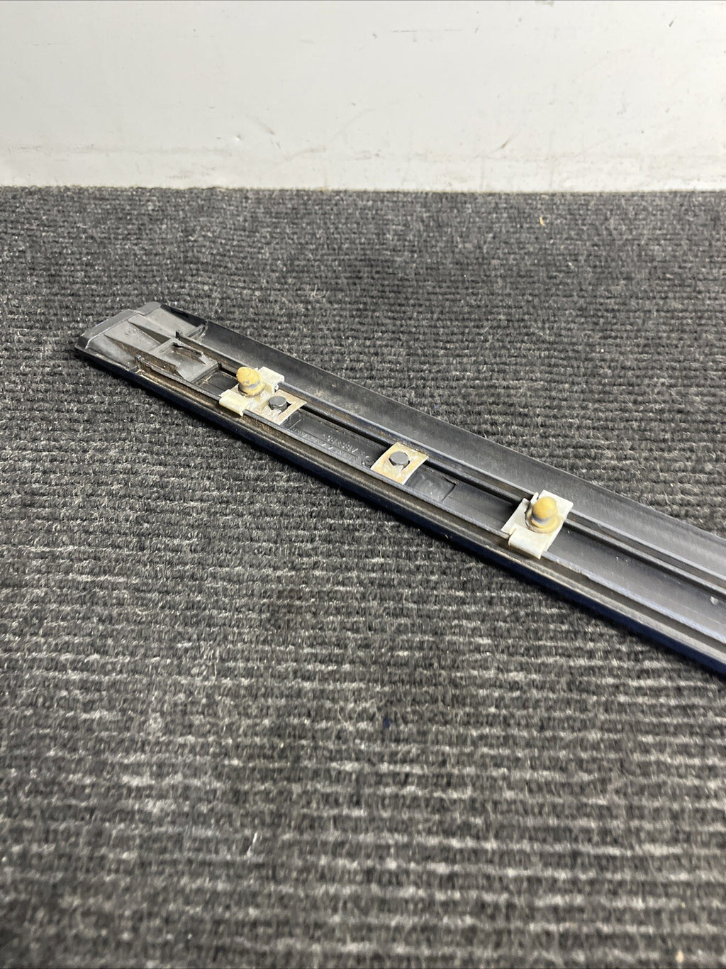☑️ BMW E36 Coupe Left Driver Side Door Moulding M Sport Trim OEM 2251379