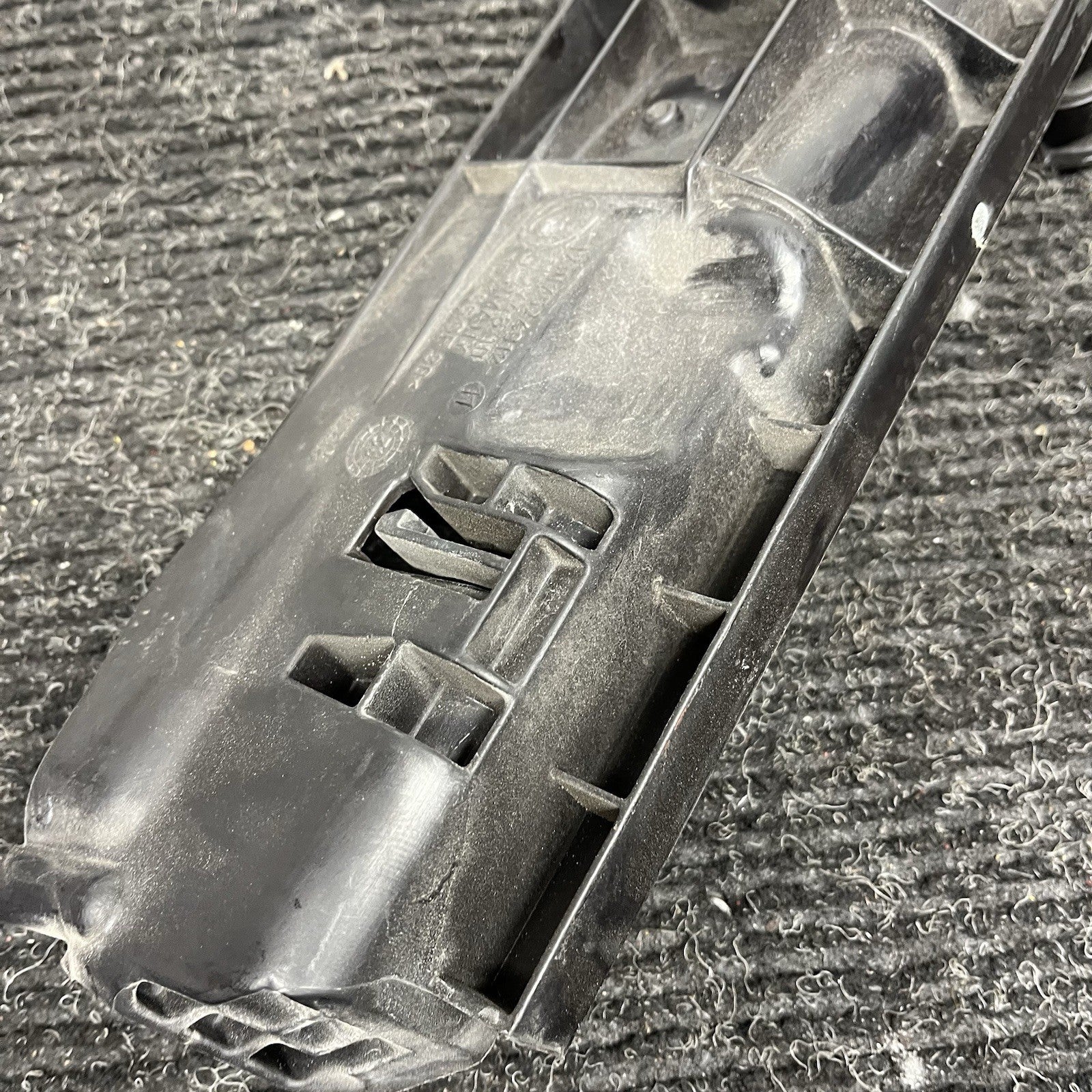 ☑️ BMW E90 Radiator Mount Carrier Left 7524912 OEM 06-11 325 328 330 335 M3