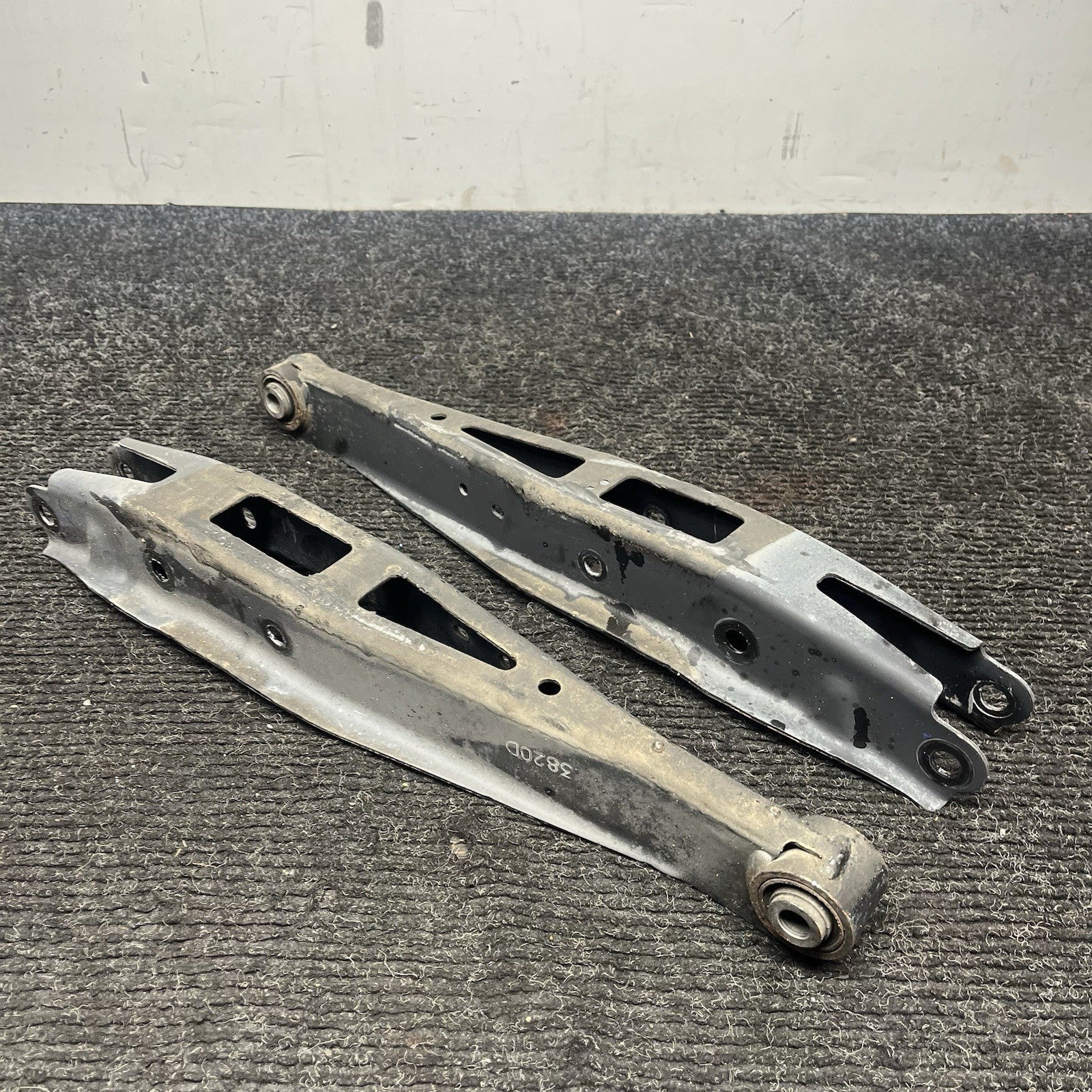 ☑️ 13-20 Subaru BRZ Scion FRS 86 Rear Lower Control Arm Pair LH RH OEM