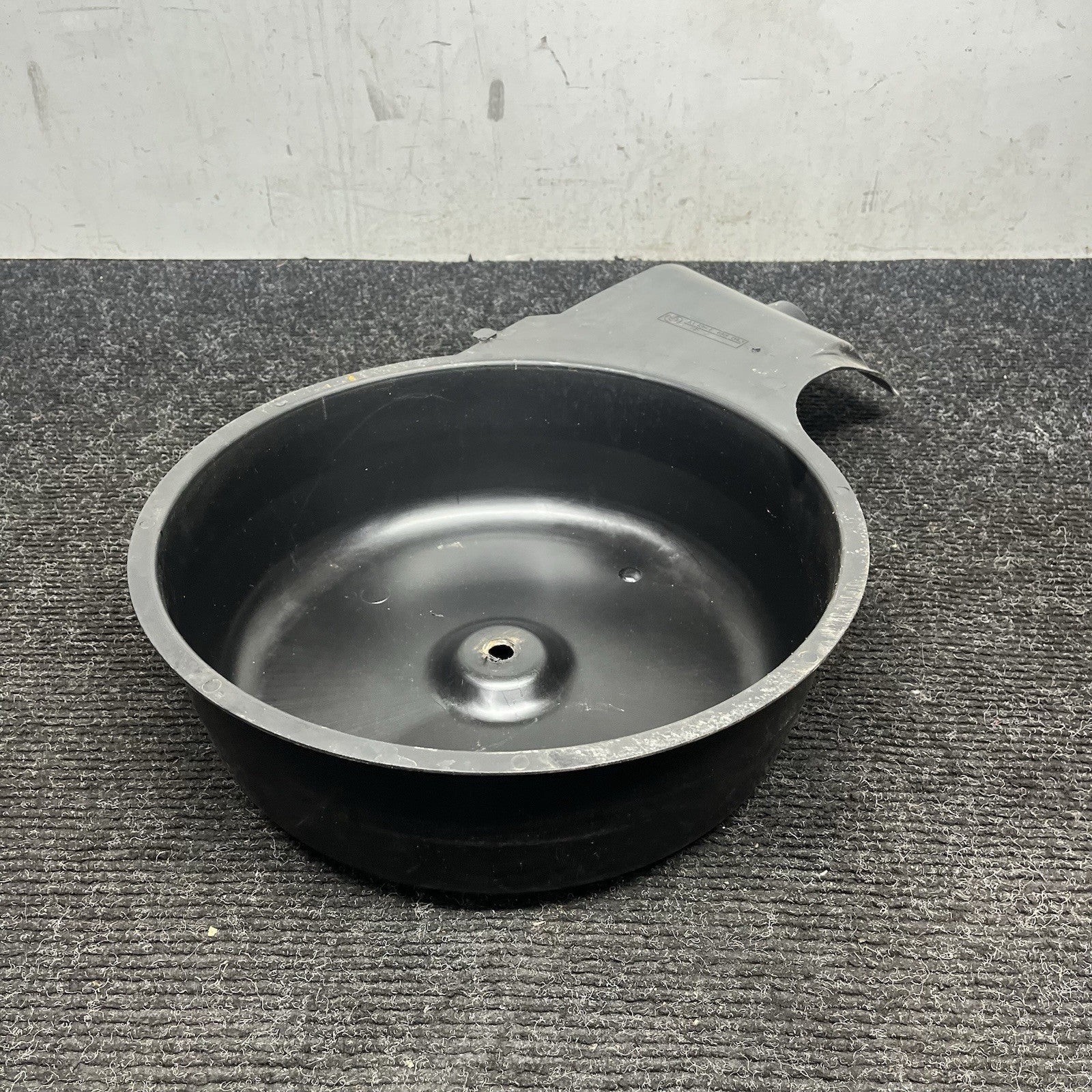 ☑️ BMW E36 318i 323i 325i 328i M3 SPARE TIRE EMISSION CHARCOAL CANISTER COVER