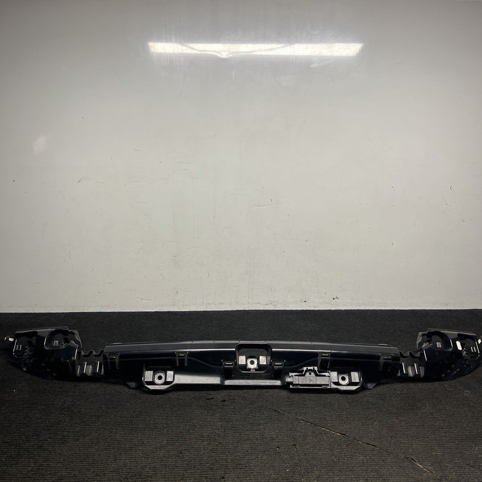 ☑️ OEM BMW 2 SERIES F22 F23 2014-2021 REAR BUMPER BRACKET SUPPORT 7285532