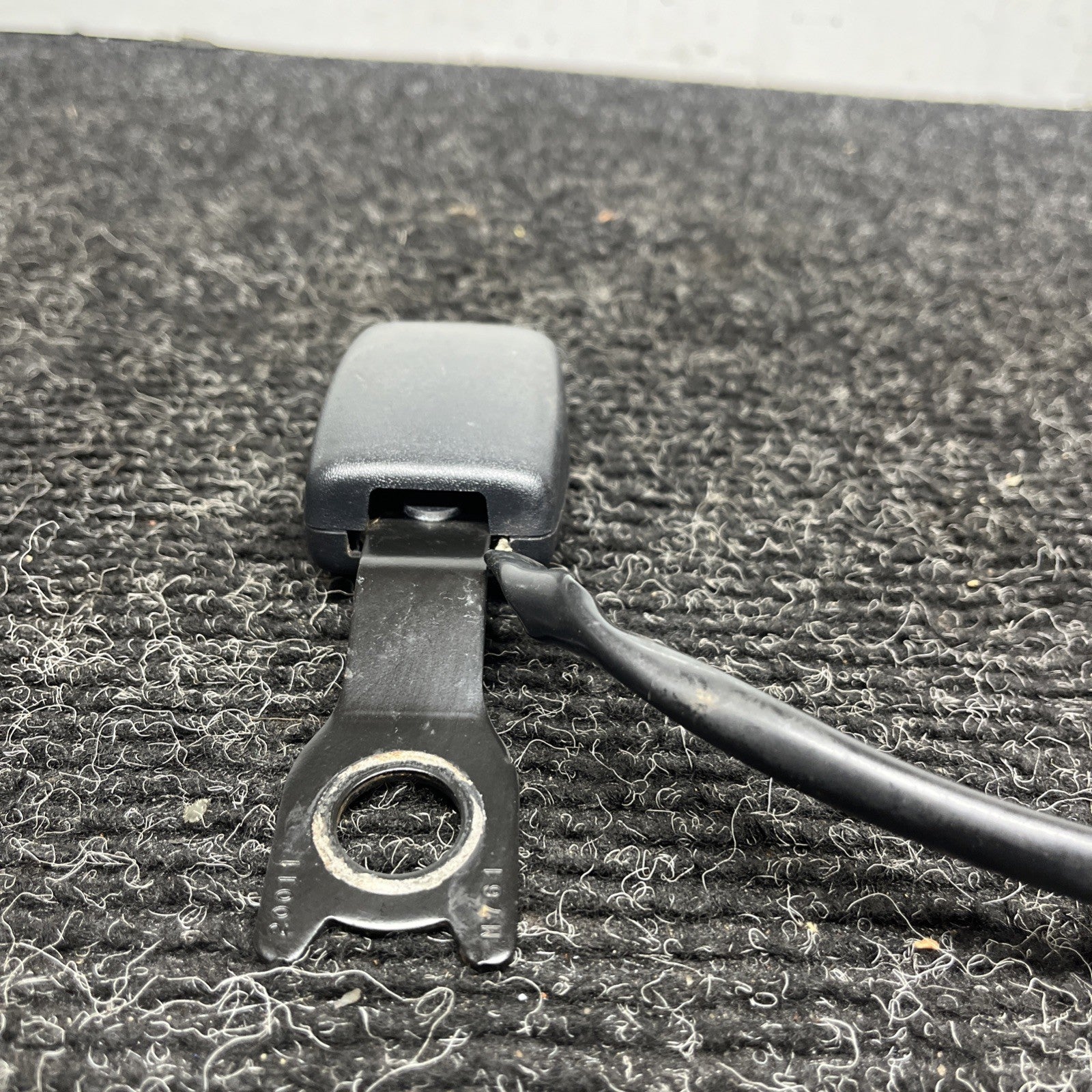 ☑️ 13-20 SUBARU BRZ - PASSENGER RIGHT FRONT SEAT BELT CLIP BUCKLE - OEM