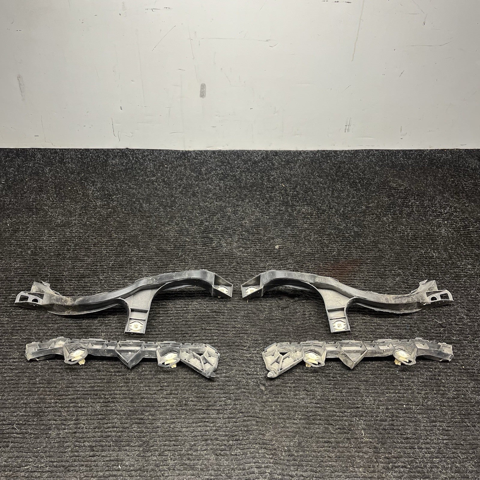 ☑️ 13-20 Subaru BRZ Scion FRS Toyota 86 Rear Tail Light Bumper Mount Bracket Set