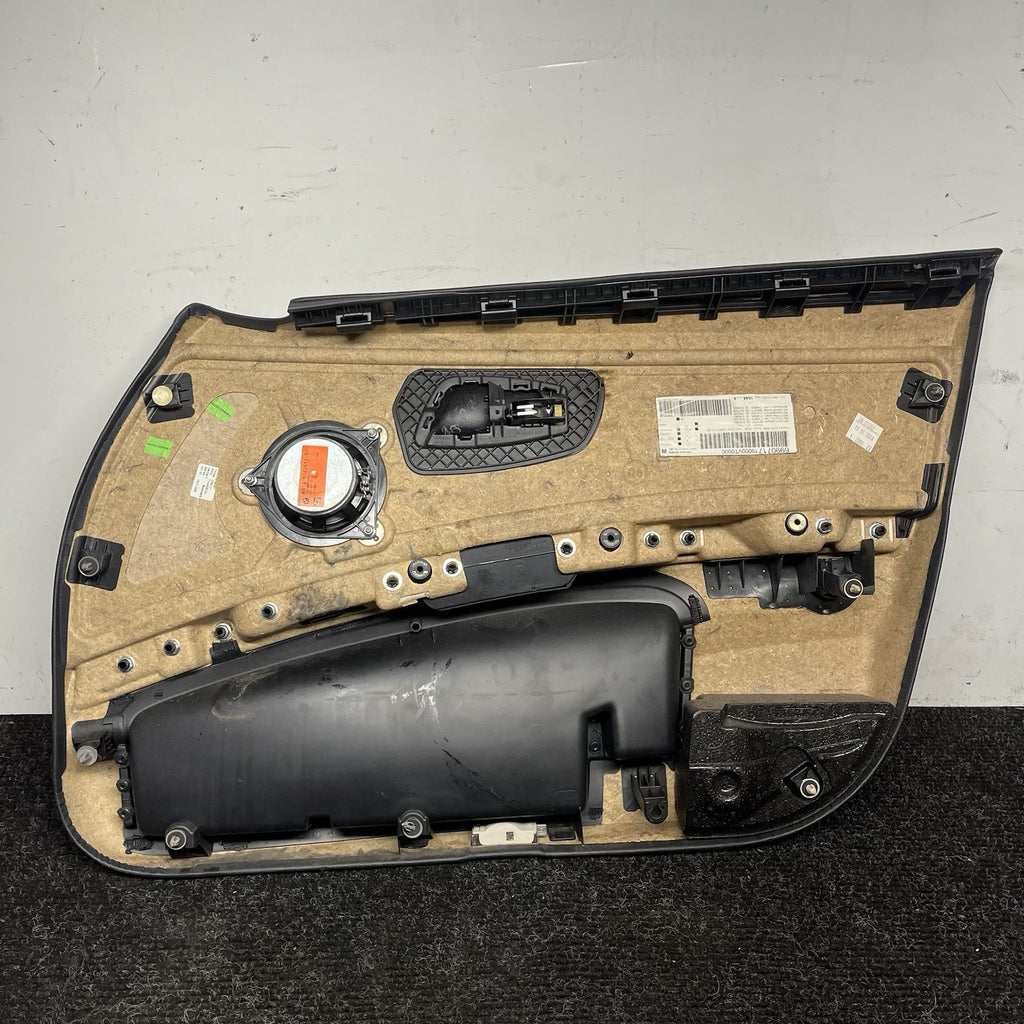 ☑️ 06-12 BMW E90 E91 OEM Driver Front Side Door Panel Cart Leather Black