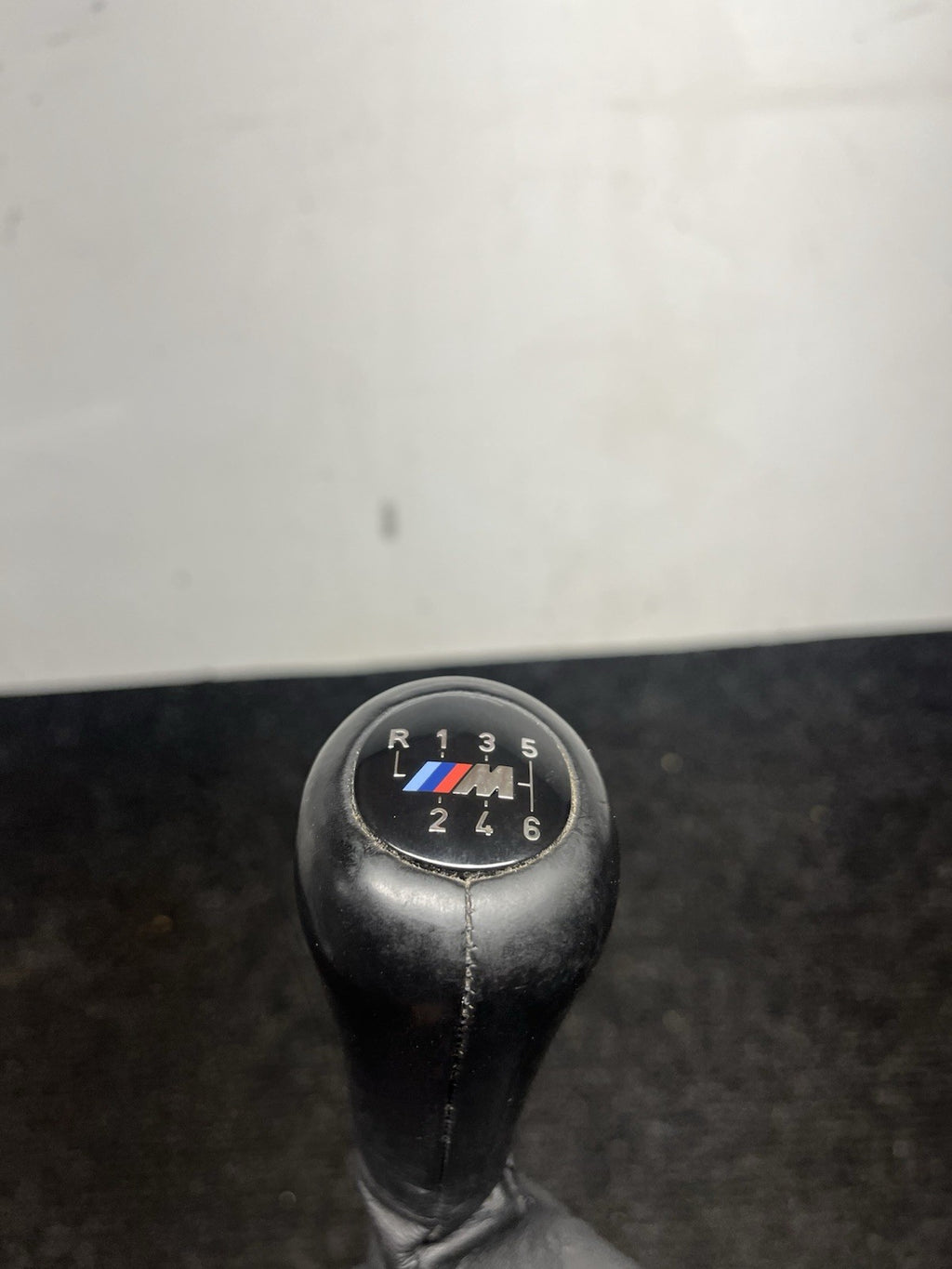 ☑️08-13 BMW E90 E92 E93 M3 LEATHER SHIFTER shift gear KNOB 6-SPEED ORIGINAL NOTE