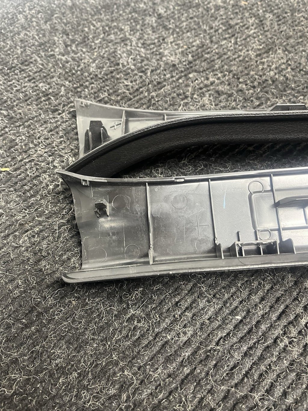 ☑️ 2015-2021 Subaru WRX STI Front Door Sill Trim Set OEM LU85