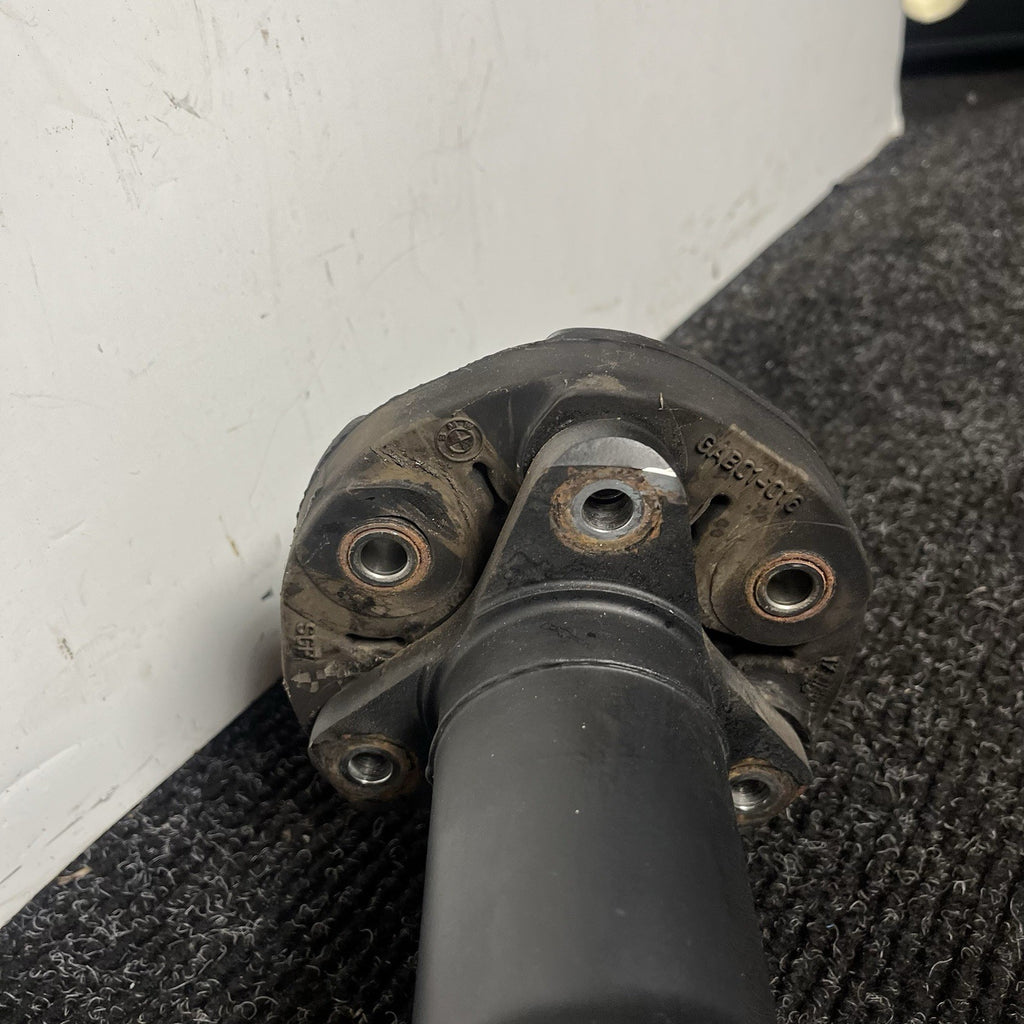 ☑️ 07-13 BMW 328i 328xi E90 X-Drive AWD Rear Drive Shaft Prop Shaft 7573482