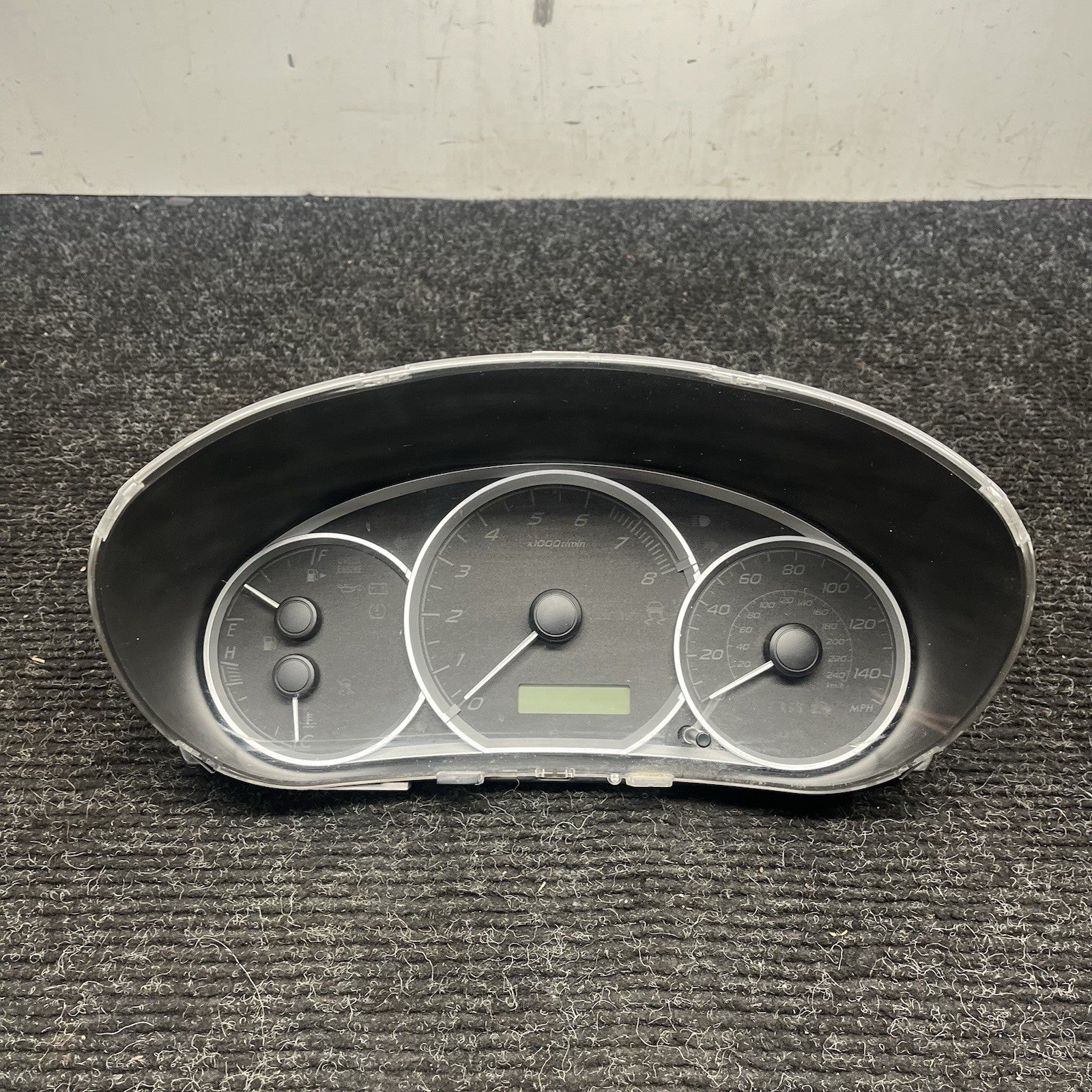 ☑️ 2008 Subaru Impreza Speedometer Instrument Cluster OEM 0401341136739 167k