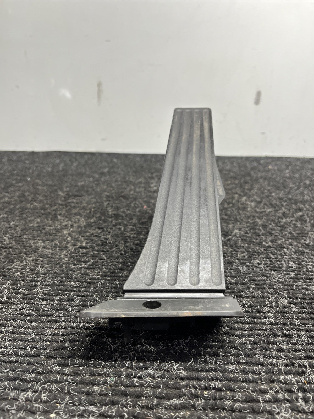 ☑️ Manual Transmission Accelerator Pedal Module BMW OEM E88 E82 135i 128i 08-13