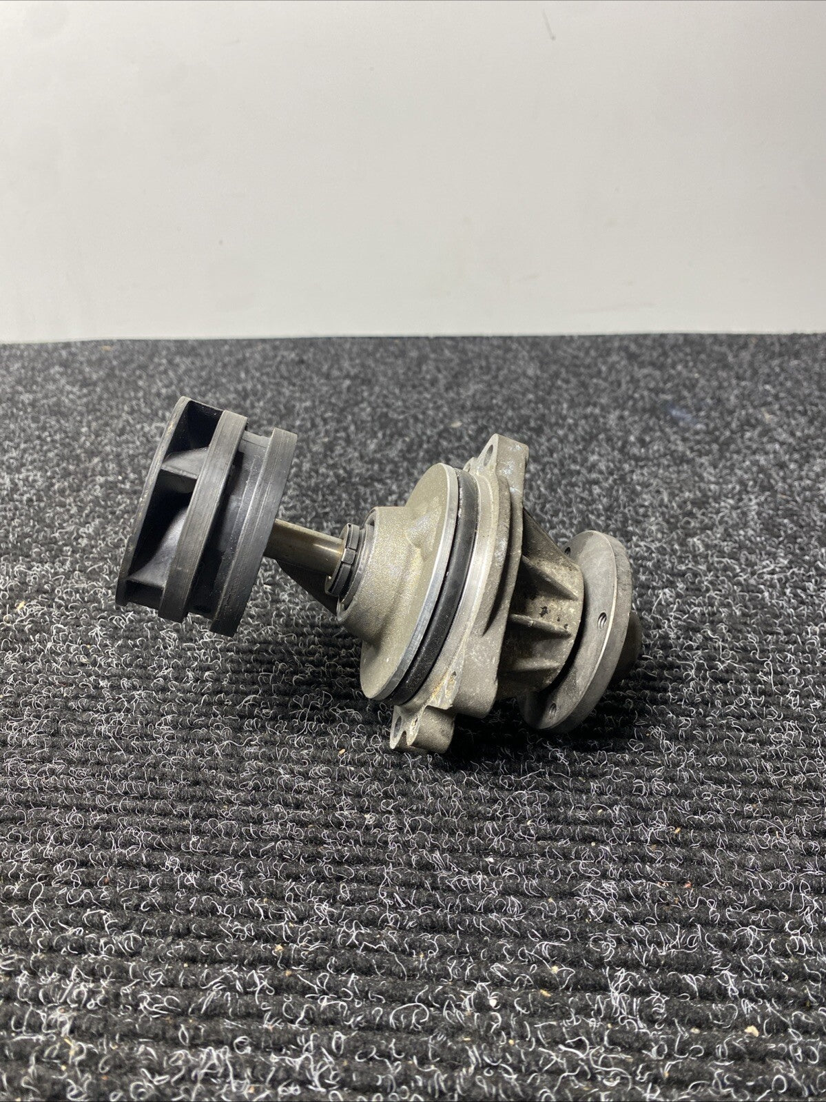 ☑️ BMW Coolant Water Pump S65 S85 E90 M3 E60 E61 M5 E63 E64 M6 11517838201
