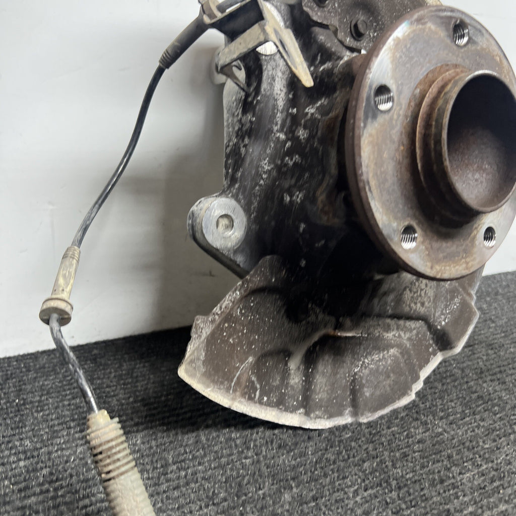 ☑️ 06-13 OEM BMW E82 E90 E92 RWD Front Right Hub Knuckle Wheel Bearing Spindle