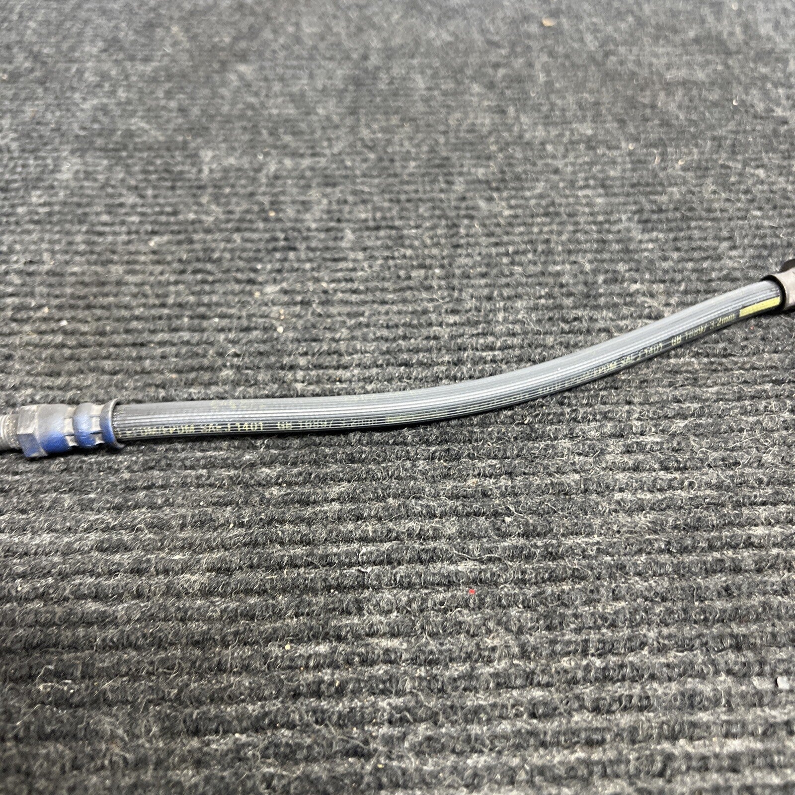 ☑️2013-2015 BMW 335I - Front Brake HOSE / LINE
