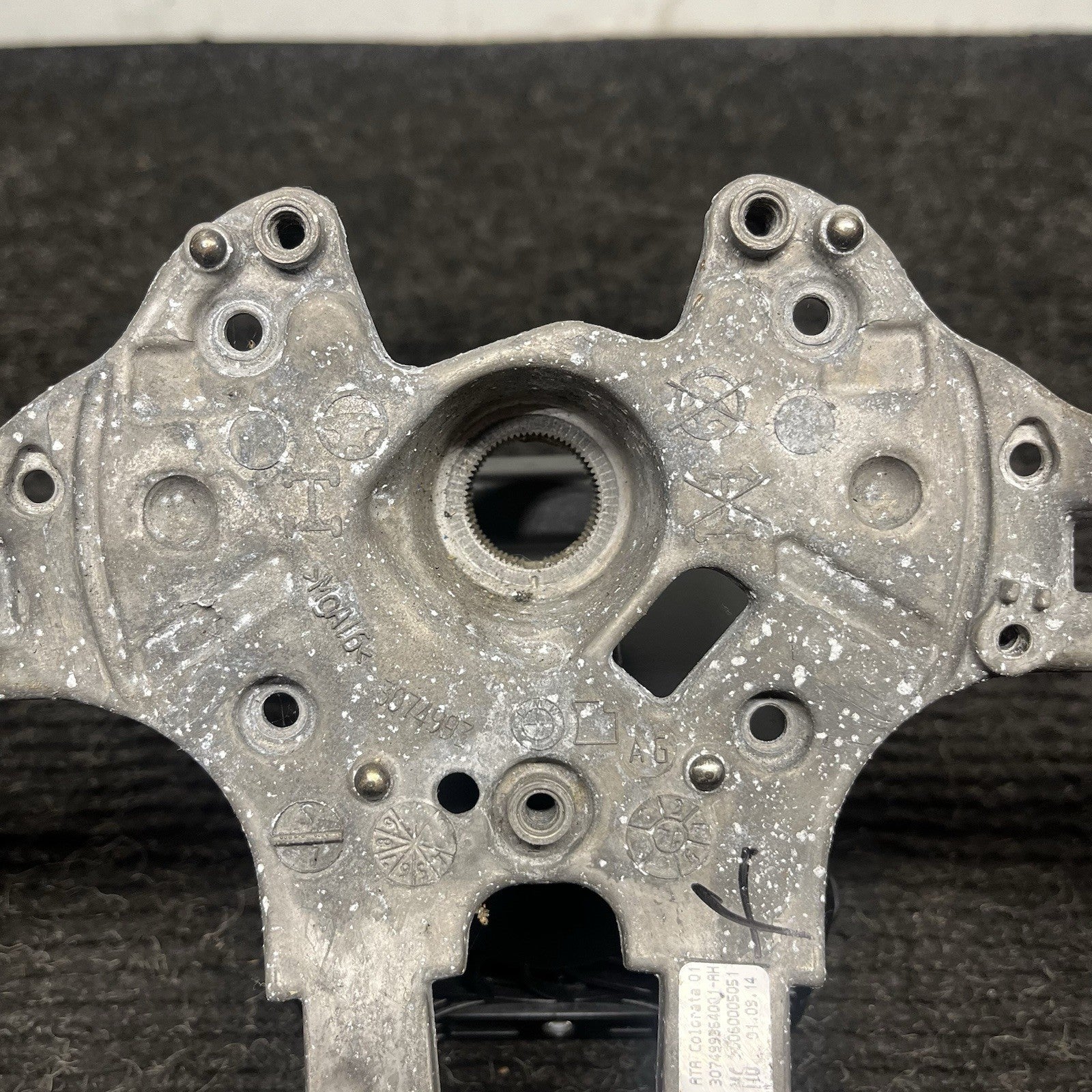 ☑️ 16-18 BMW M6 F06 F12 F13 M-Sport Steering Wheel Core Frame OEM