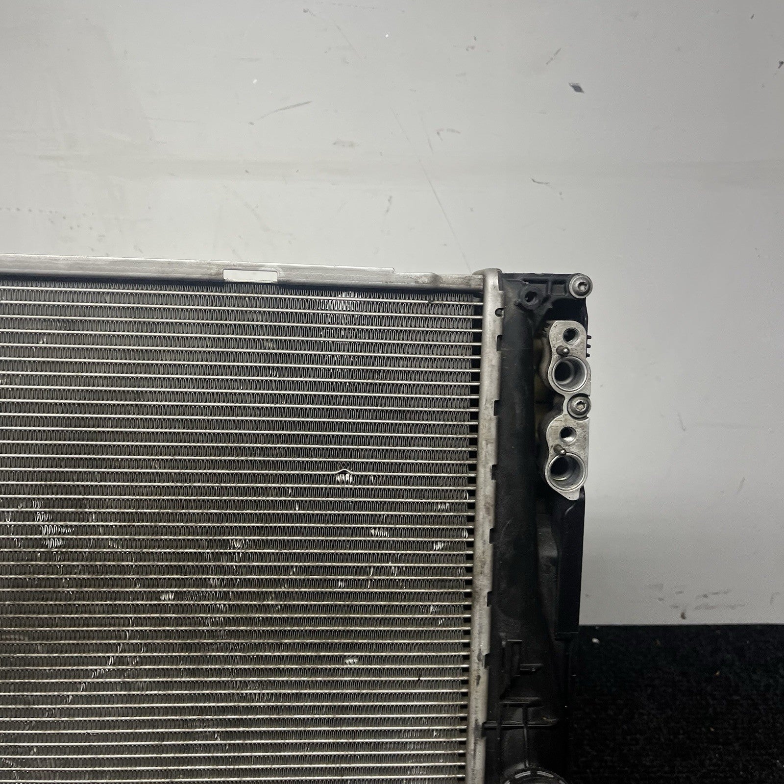 ☑️ 08-13 BMW E90 E92 E93 M3 S65 Main Radiators AC Condenser Assembly OEM