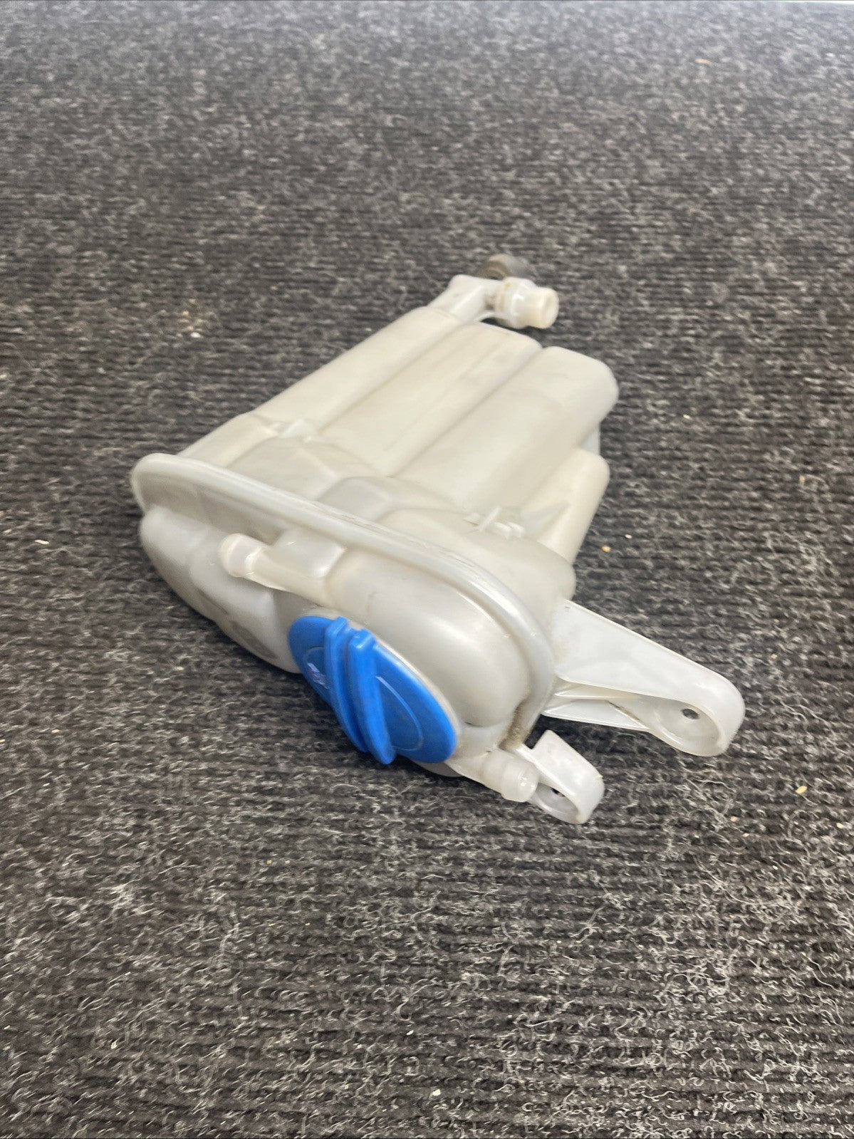 ☑️ 09-16 Audi 2.0T A4 A5 Q5 B8 Coolant Expansion Tank Reservoir Overflow OEM
