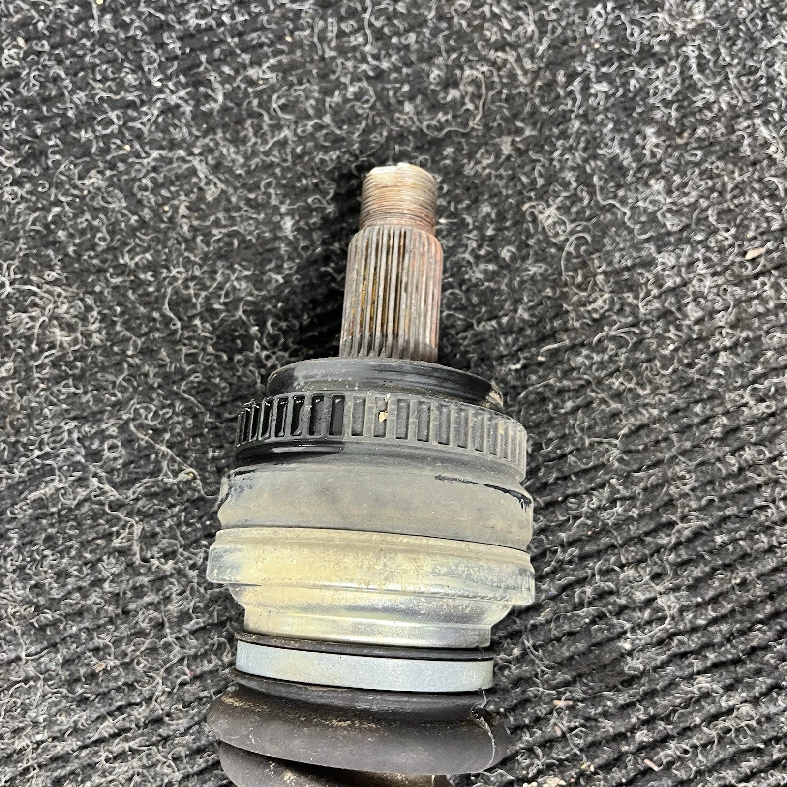 ☑️ 2008-2013 BMW 128i 328i Right Rear Axle Shaft CV Joint 33217537716 OEM
