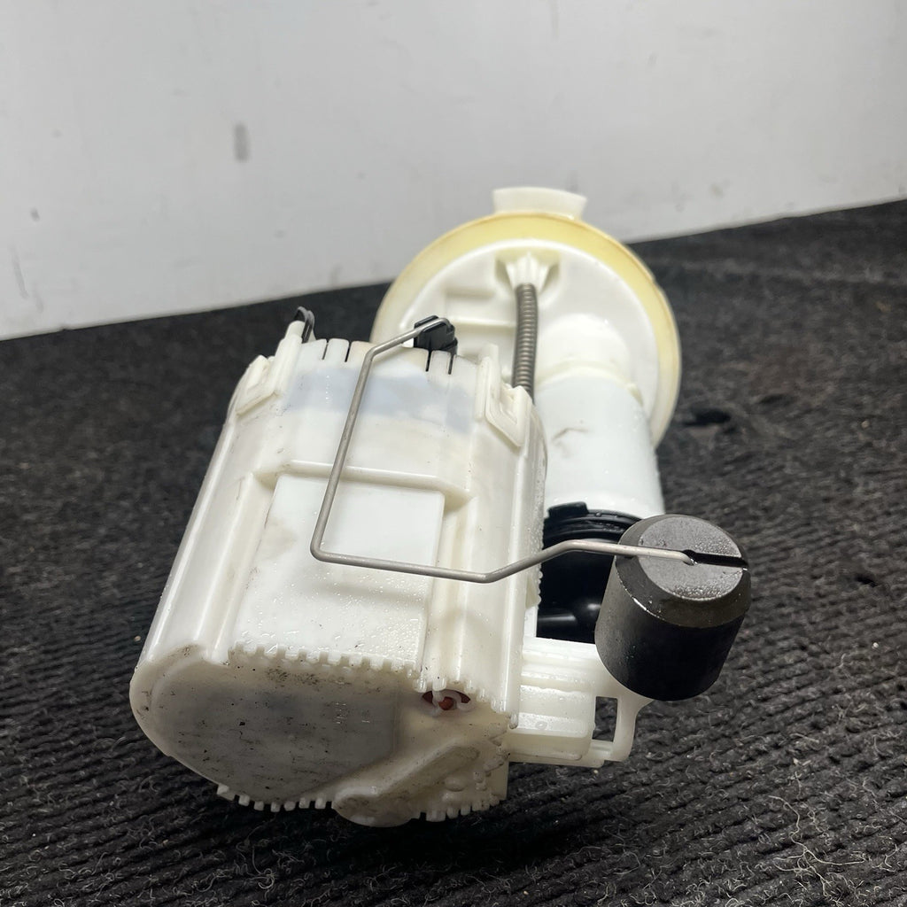 ☑️ BMW F30 2012-2018 Fuel Pump Assembly 2.0L OEM 7243975 Direct Replacement