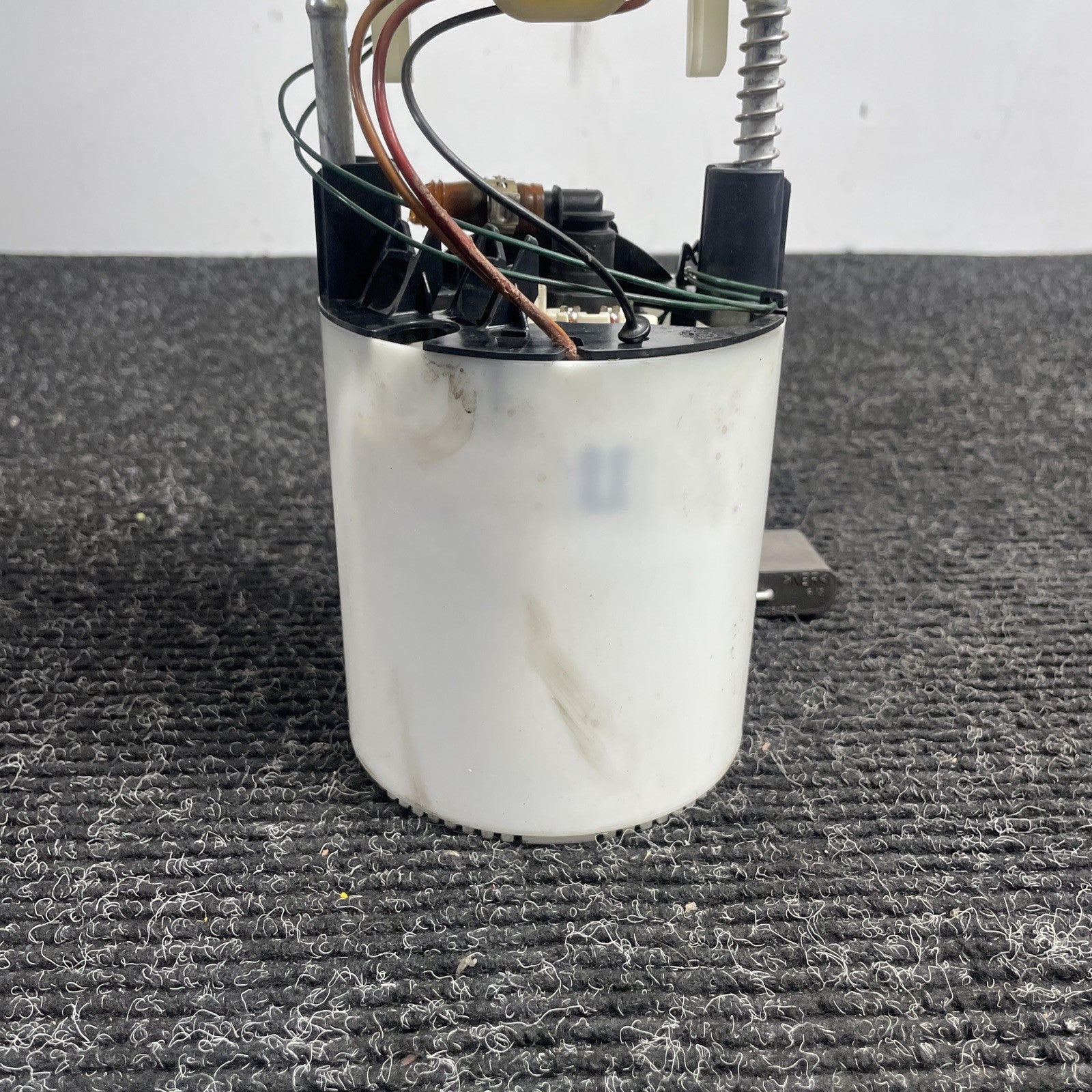 ☑️ 06-13 BMW E82 E88 E90 E91 E92 E93 128I 135I 328I 335I Fuel Pump Sending OEM