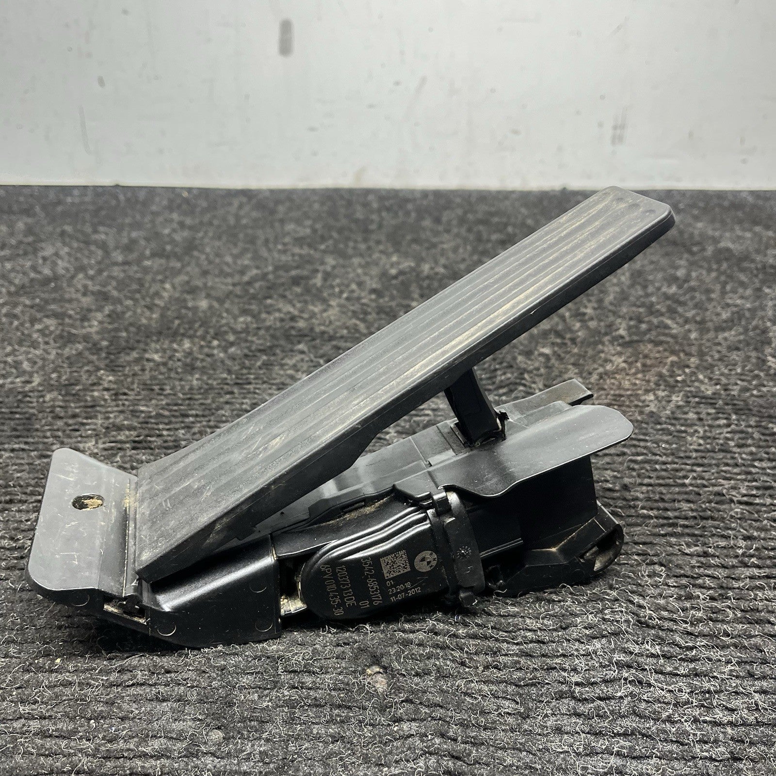 ☑️ BMW F30 F36 F32 F82 F80 I3 MANUAL FUEL GAS ACCELERATOR FOOT PEDAL UNIT OEM