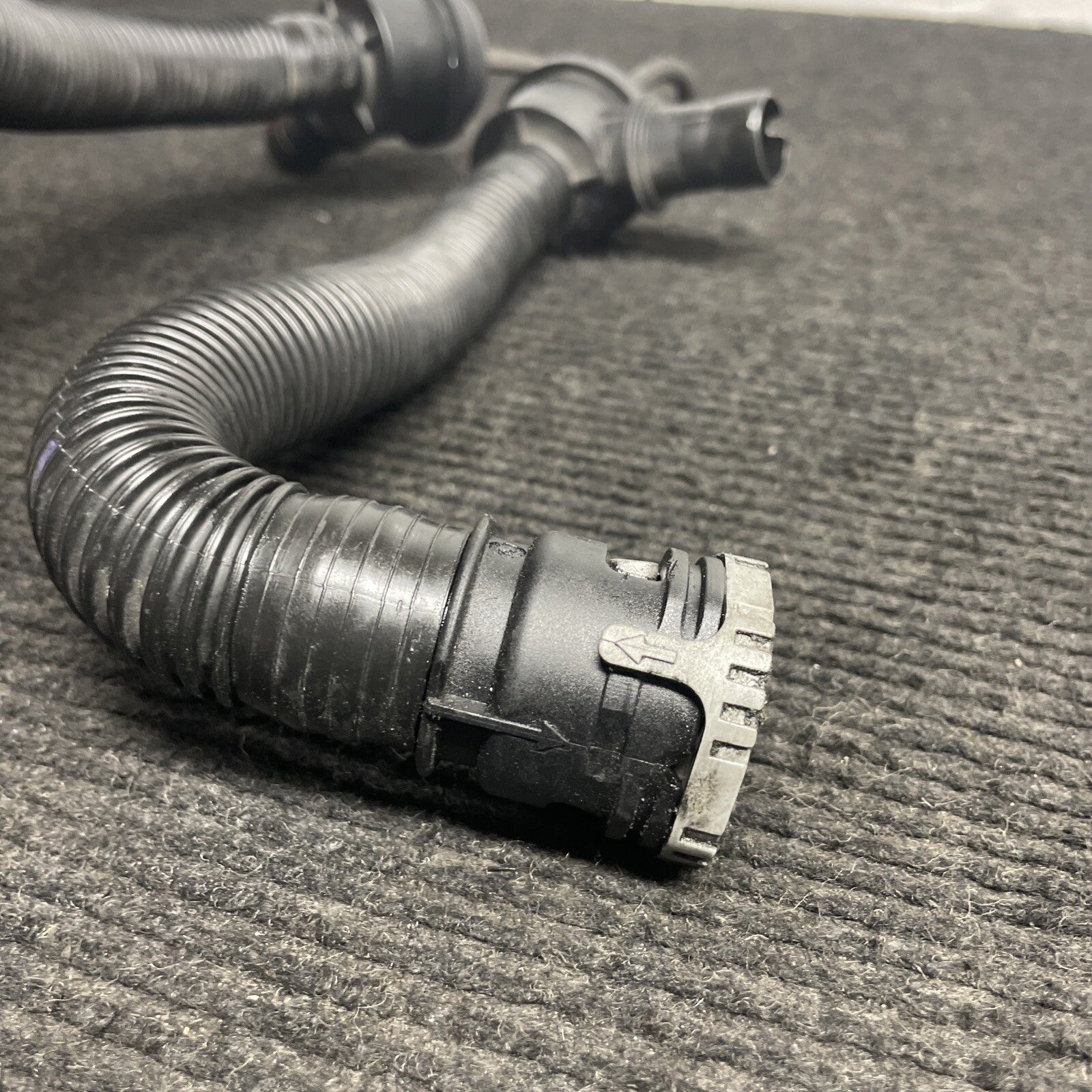 ☑️ 07-10 OEM BMW E90 E92 E93 335 Charge Pipe Diverter Valves Induction Pipe N54