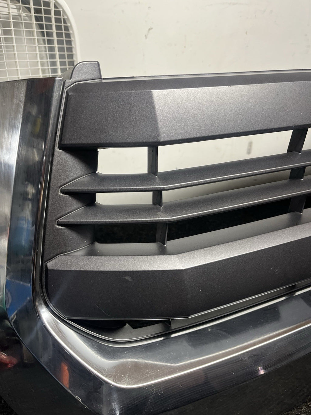 ☑️ 2014 2015 2016 2017 TOYOTA TUNDRA FRONT UPPER GRILL/GRILLE OEM