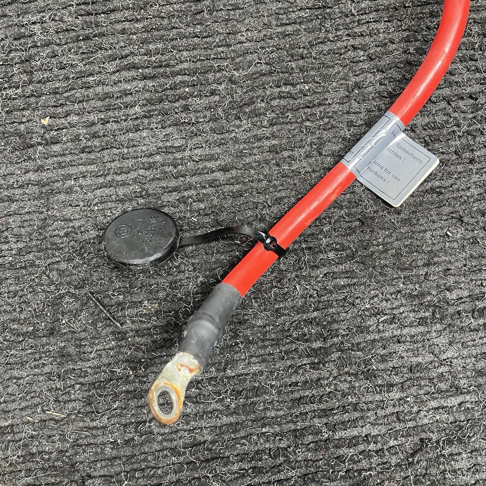 ☑️ 06-13 BMW E82 E90 E92 M3 335i Battery Plus Pole Terminal Positive Cable OEM