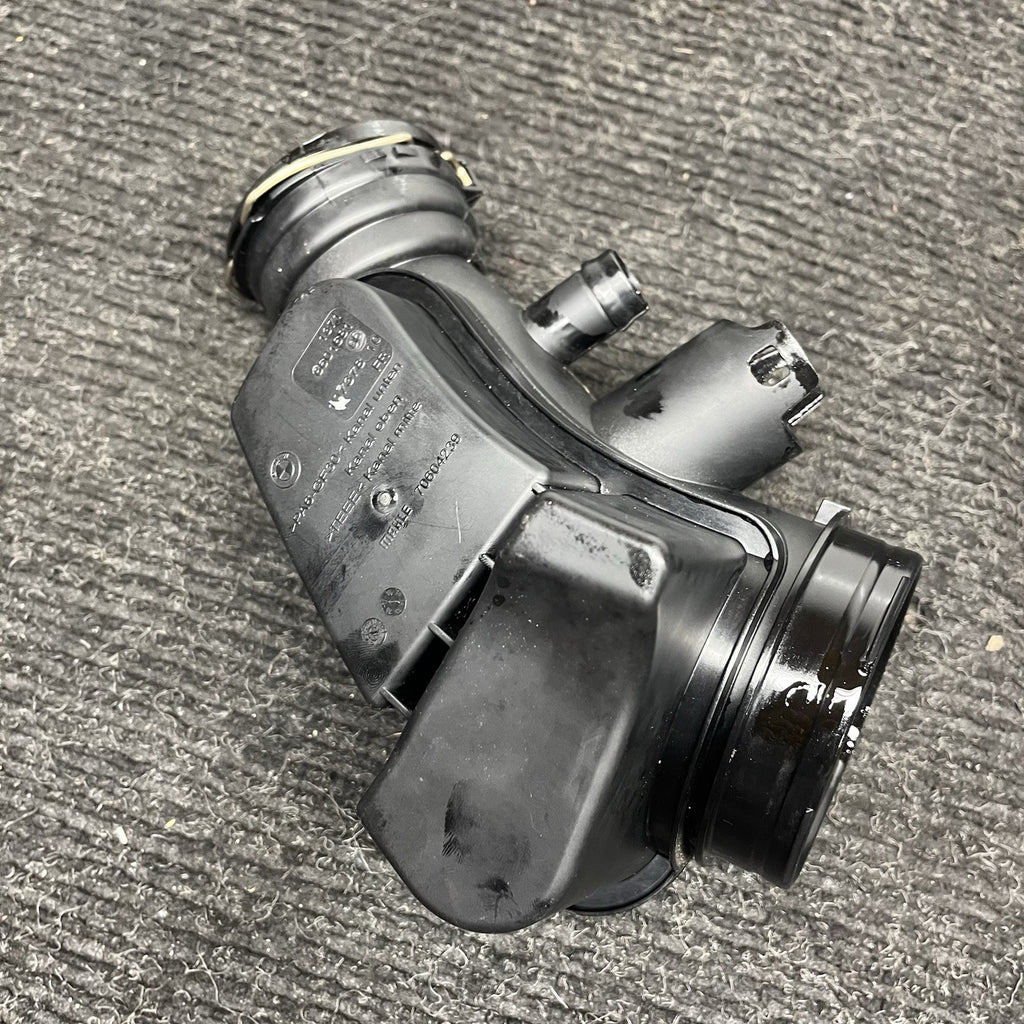 ☑️17-20 OEM BMW F22 F30 F33 F36 B46 Air Intake Cleaner Resonator Tube Pipe Inlet