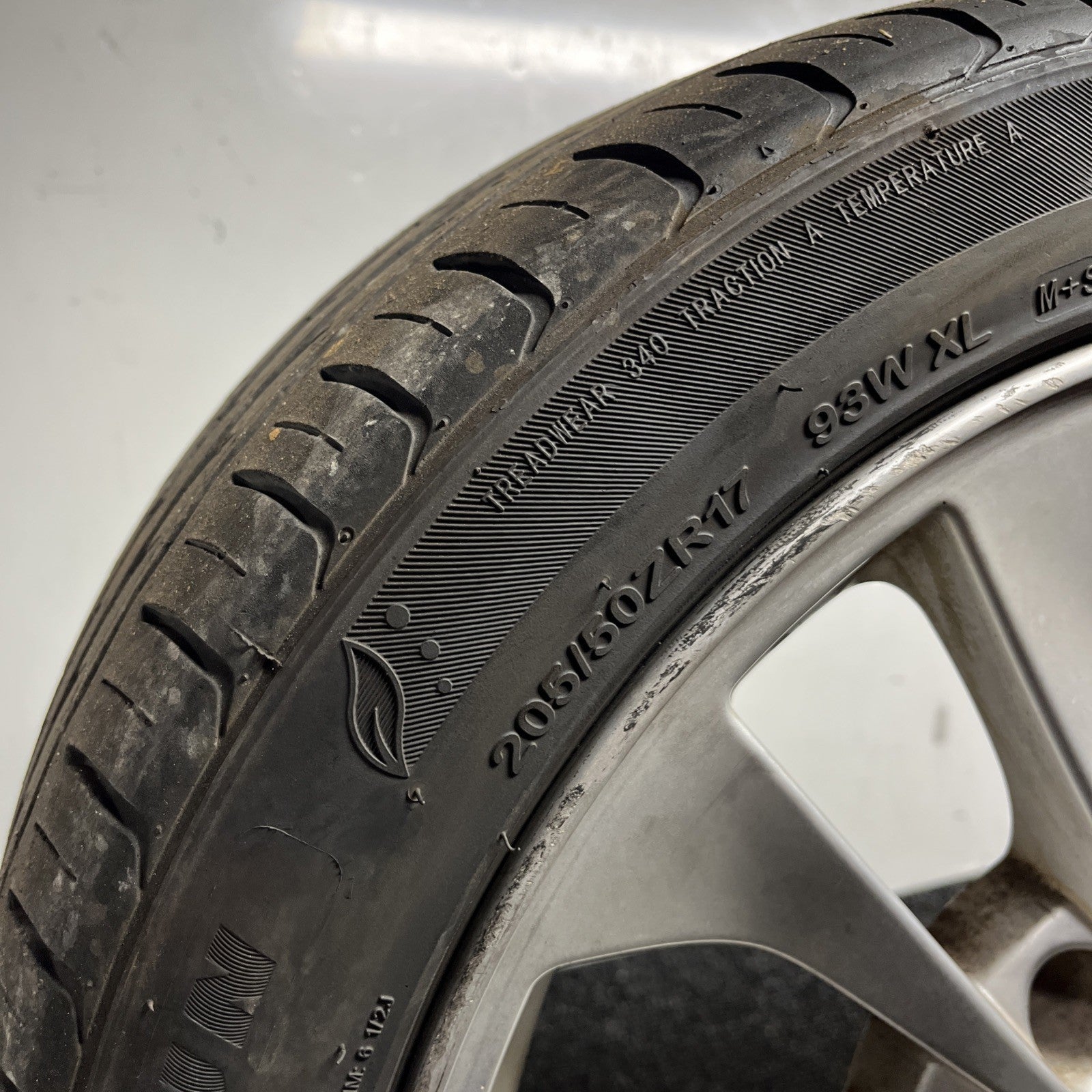 ☑️ Bmw 325I Oem Rim Factory Wheel 17" X 7" 10 Spoke Scuffs 6757042