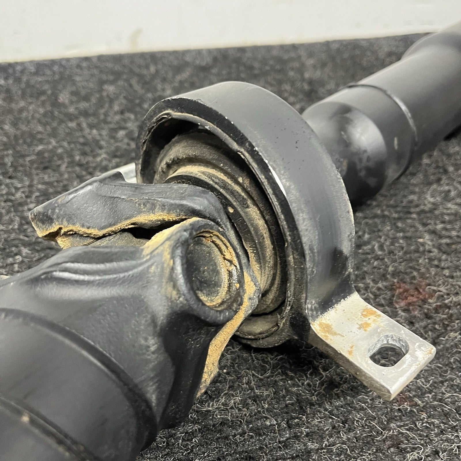 ☑️ 09-13 BMW 335i 335d E90 AT Auto Rear Driveshaft Drive Prop Shaft 1447mm NOTE