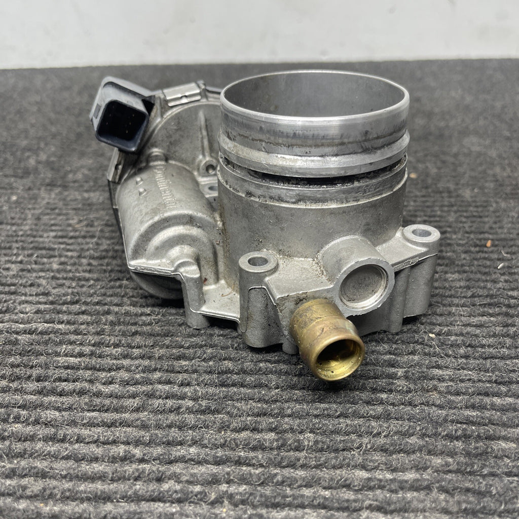 2013 - 2015 BMW 328i 528i X3 X5 Z4 Engine Throttle Body 2.0L 13547588625 OEM