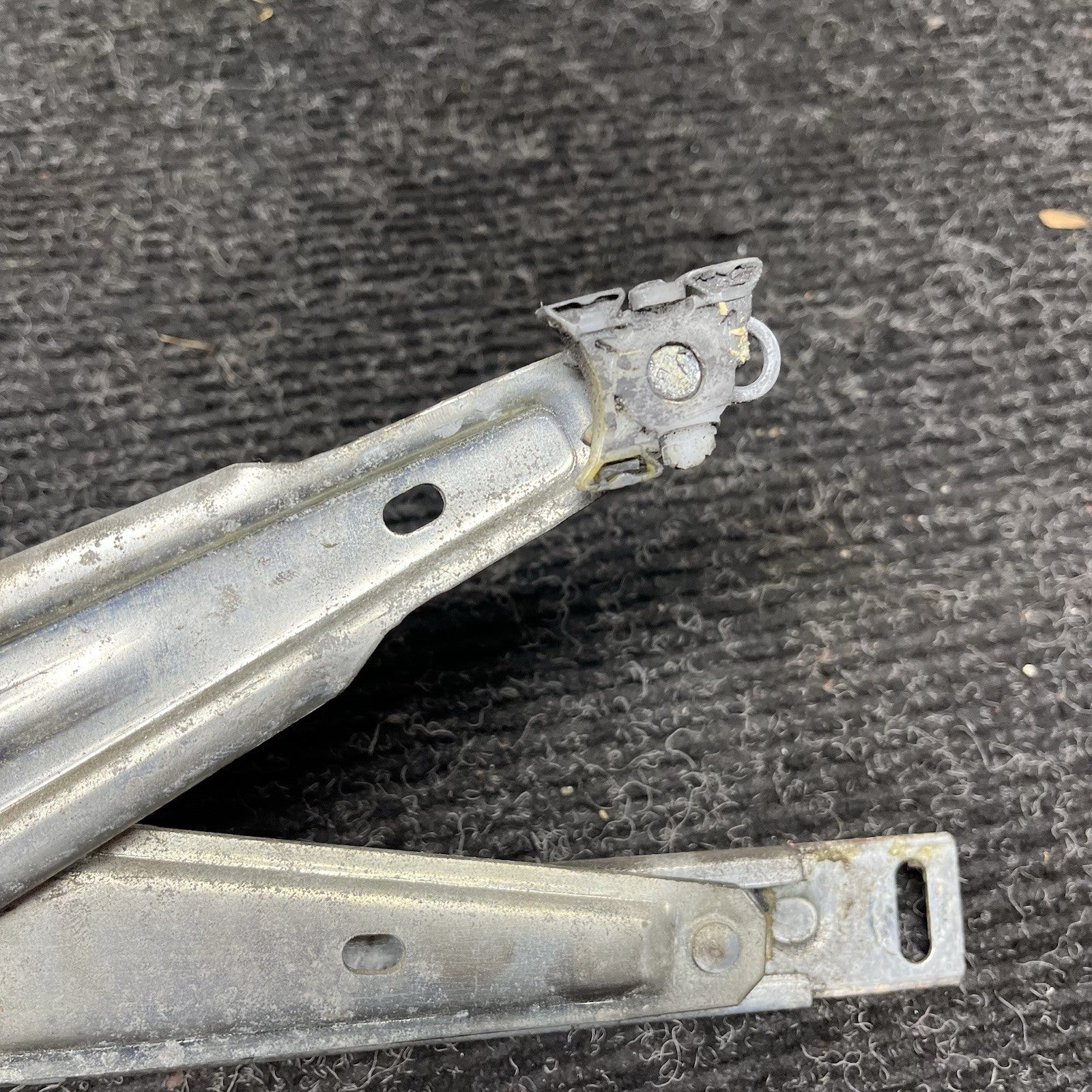 ☑️ BMW 3 Series E36 Coupe Convertible Passenger Left Window Regulator 1977579