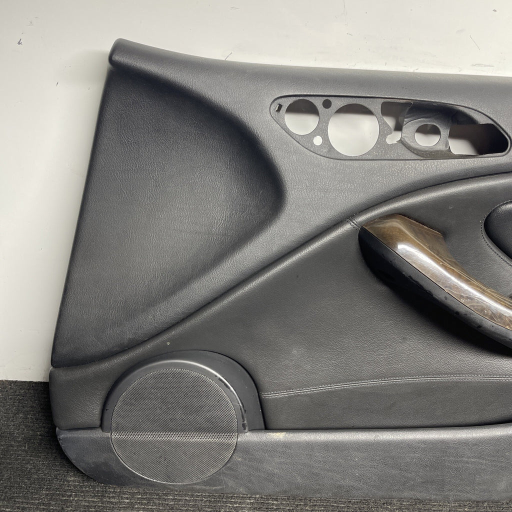 ☑️02-06 BMW E46 COUPE CONVERTIBLE PASSENGER RIGHT SIDE DOOR PANEL CARD BLACK OEM