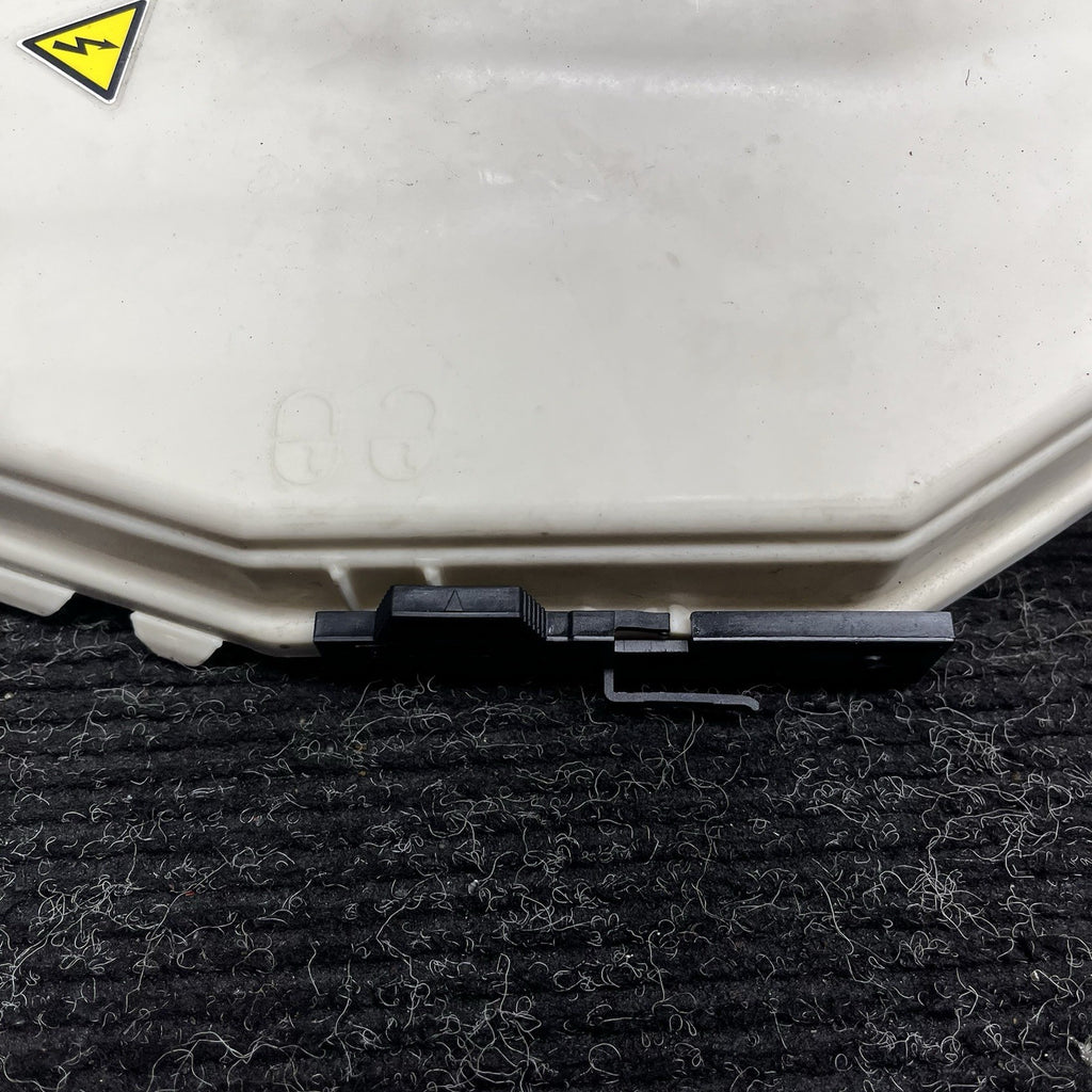 ☑️ 07-13 BMW E90 E92 E93 335i 328i DME ECU Top Cover Housing Piece 7544575 OEM