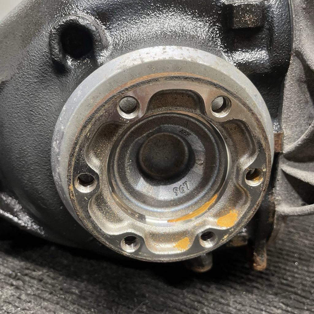 ☑️07-13 BMW E82 E88 E90 E92 135 335 Rear Axle Manual Differential 3.08 Ratio OEM