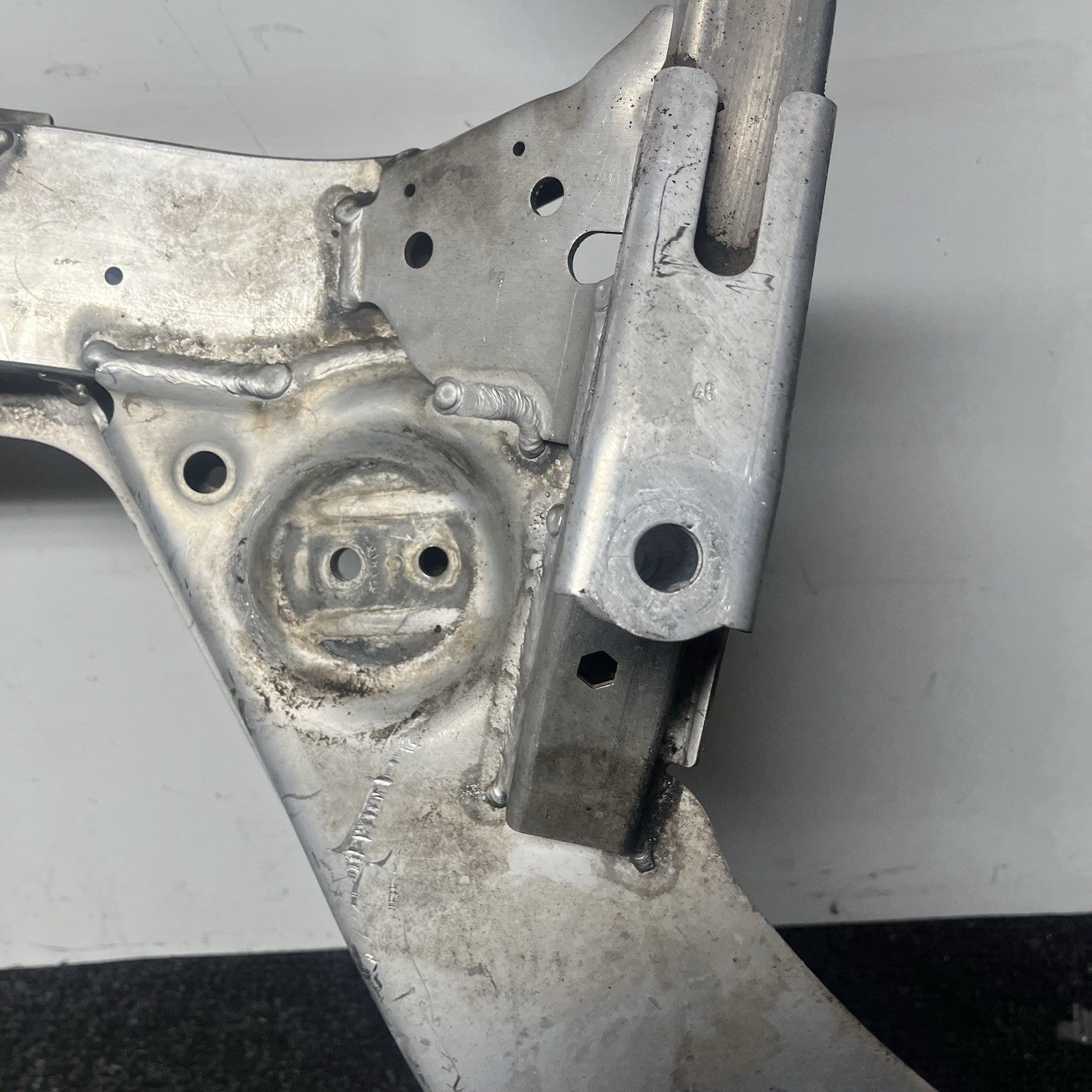 ☑️ 08-13 BMW E90 E92 E93 M3 Front Lower Suspension Subframe Cradle 31112283440