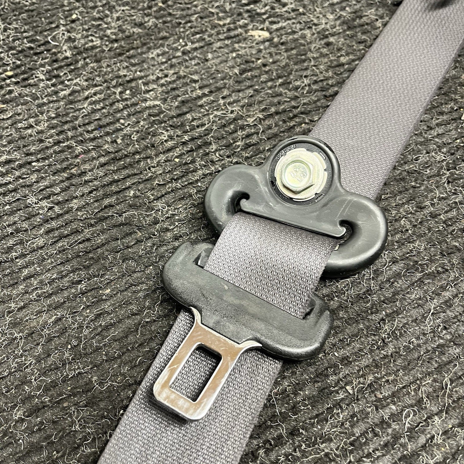 ☑️ Subaru WRX STI Front Right Seat Belt Black Seatbelt Passenger Oem 2011-2014