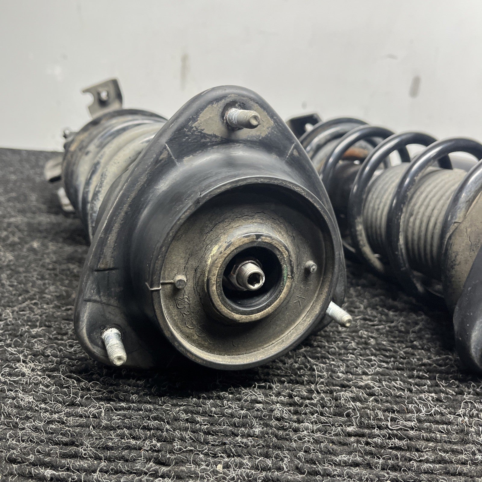 ☑️ OEM Springs & Struts Suspension Subaru BRZ Toyota 86 Scion FRS